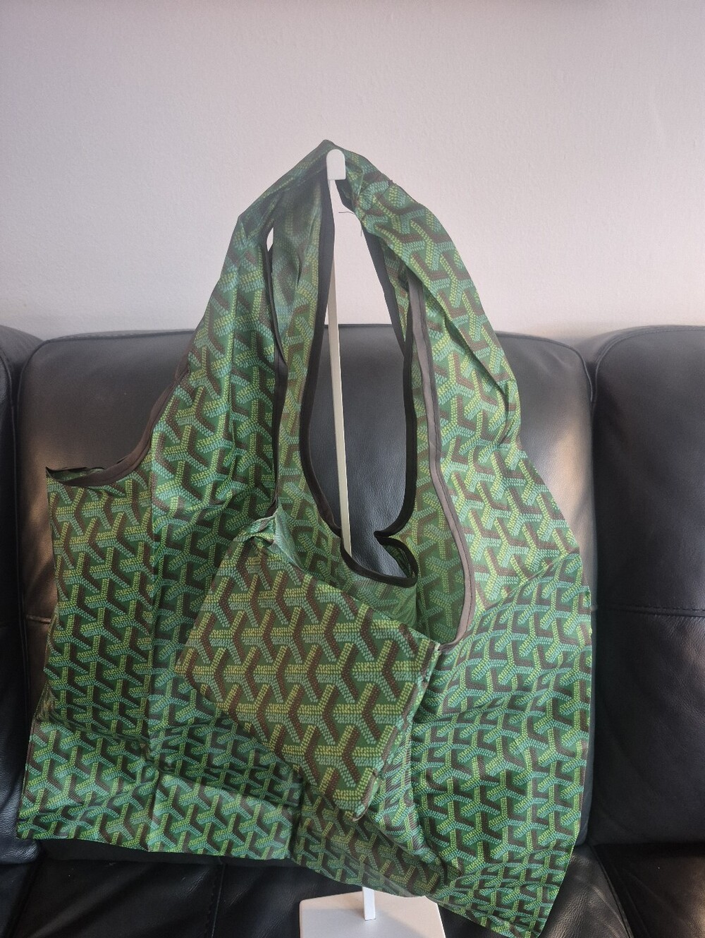 Green Patterned Tote Bag - Lightweight Foldable Shoulder Bag